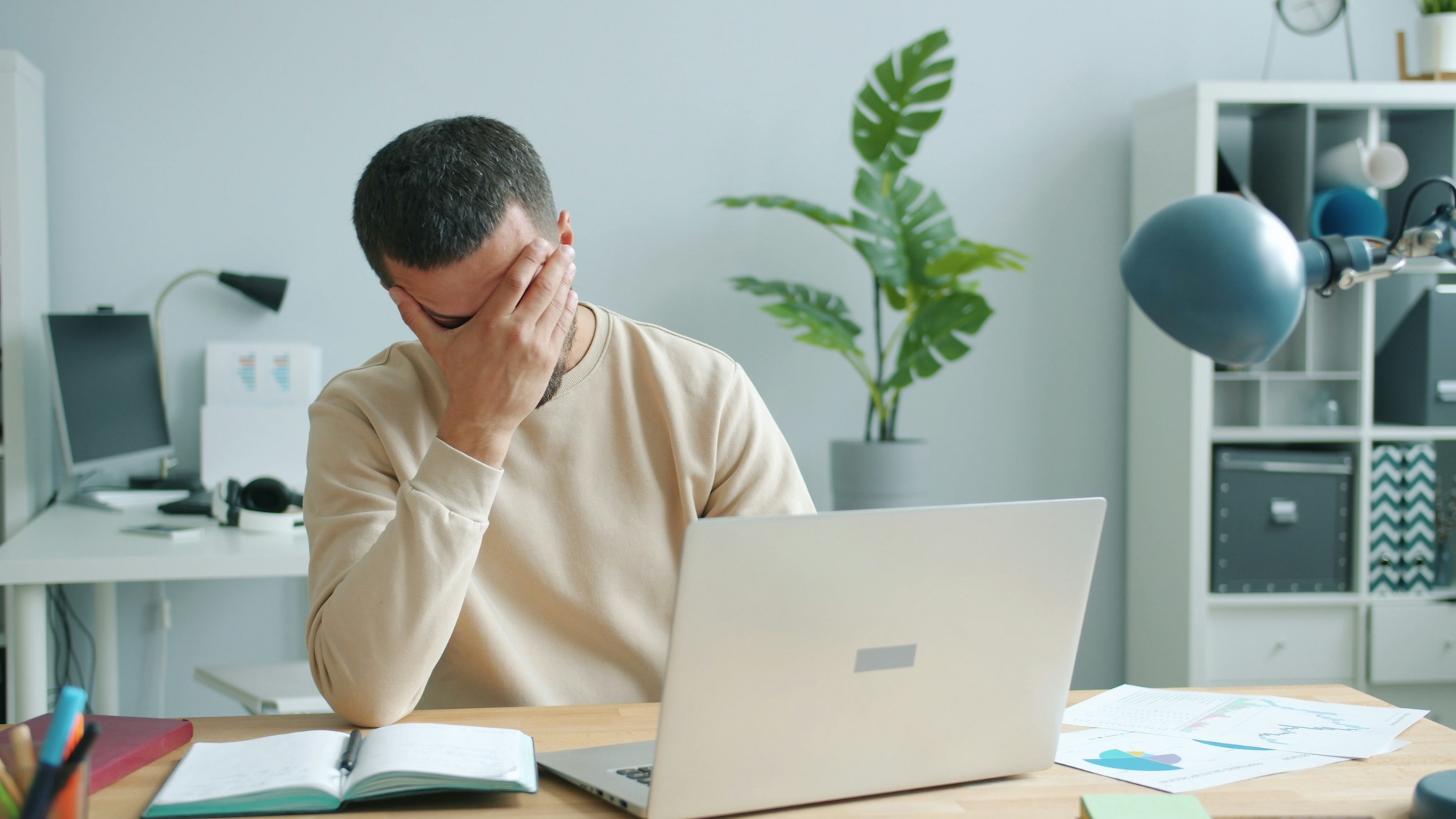 Beating Agent Anxiety